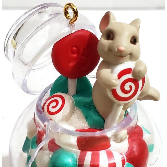 Hallmark CANDY CAPER Christmas Ornament mouse in jar of mint & sweets Dated 1994 - Picture 3 of 16